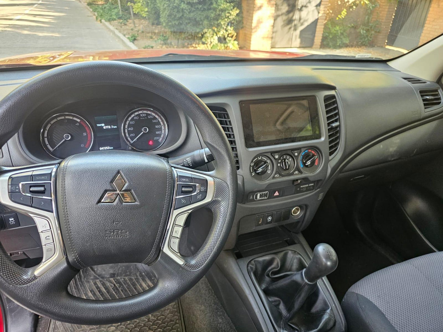 Mitsubishi L200 Katana Cr 2.4 Td 2024 45.000 km Santiago - foto 12