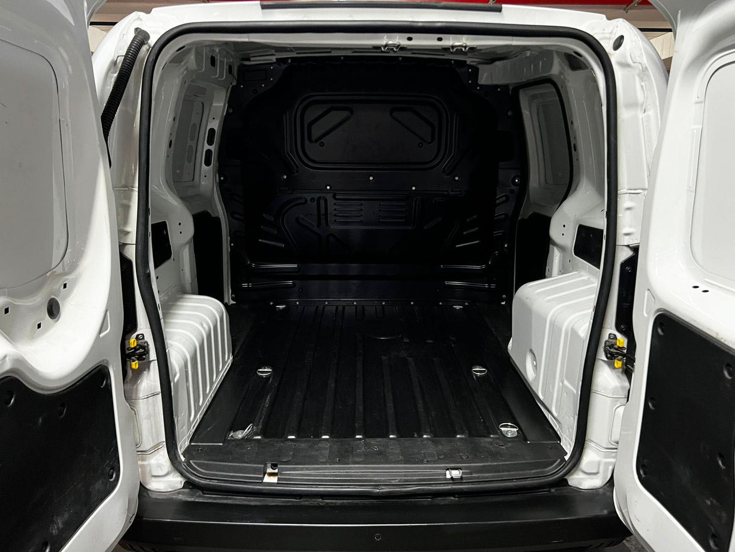 RAM 700 Van City 1.3 MT 2022 | Único Dueño | Solo 18.089 KM | Santiago