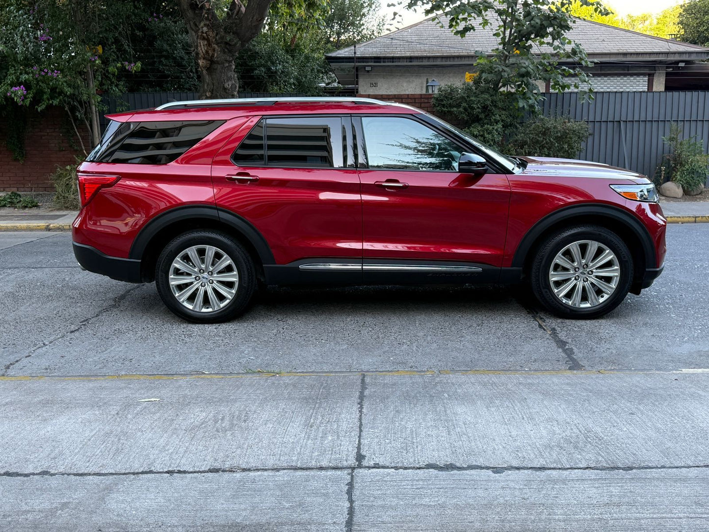 Ford Explorer Limited 2.3 4x4 2022 | 74.634 KM | Única Dueña - Santiago