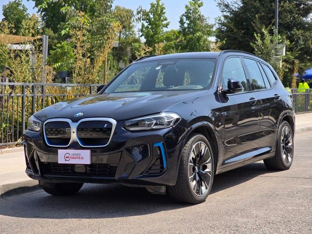 Ix3 M Sport Gasolina, Eléctrico Automático 2023 Santiago - detalle exterior