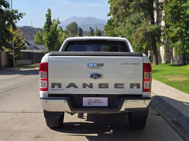 Ford Ranger Limited 3.2 Turbo Diésel 4x4 2023 | Motor Penta | Máximo Equipo | Santiago