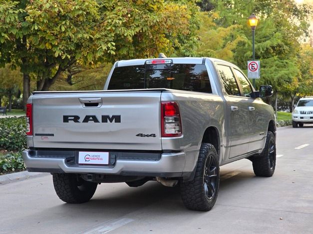 Ram 1500 Bighorn 2023 71.022 km Santiago - foto 9