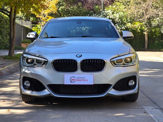 120i M Sport Automático RWD 2017 131.200 km Santiago - interior