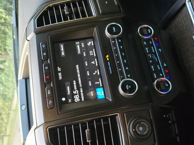 Ford Expedition Limited 3.5 EcoBoost 4WD 2019 | Espacio de Primera Clase | Santiago