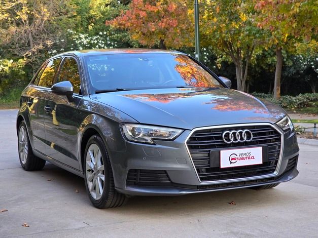 Audi A3 Sport 2018 72.520 km Santiago - vista exterior