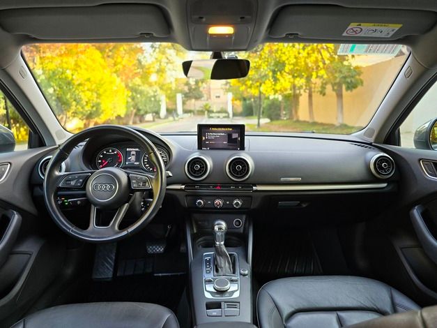 Audi A3 Sport 2018 | 72.520 km | Santiago