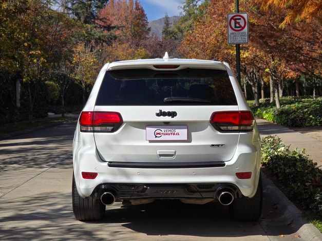 Jeep Grand Cherokee 6.4 Srt8 2017 99.570 km Santiago - foto 8
