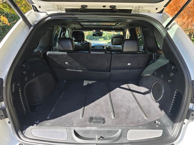 Jeep Grand Cherokee 6.4 Srt8 2017 99.570 km Santiago - foto 15