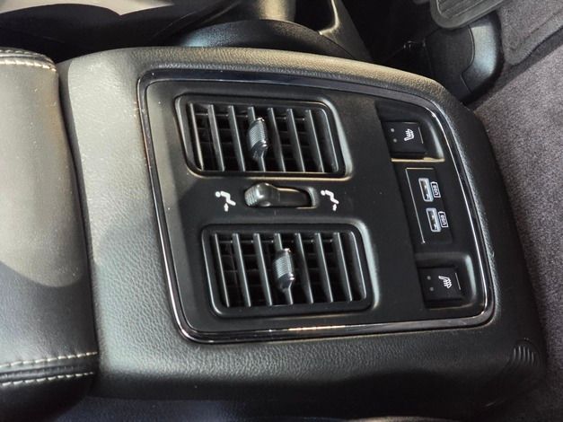 Jeep Grand Cherokee 6.4 Srt8 2017 | 99.570 km | Santiago