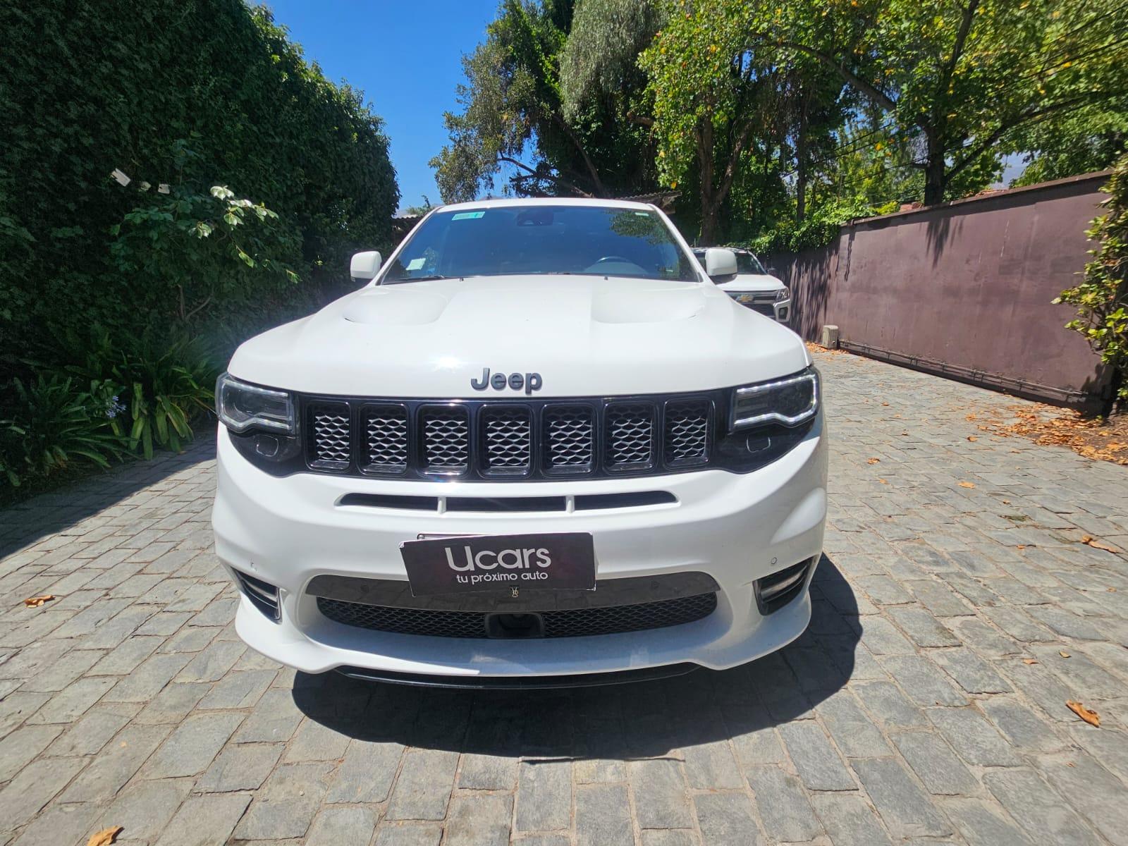 Grand Cherokee Srt8 6.4 V8 Automático 4WD 2021 70.859 km Santiago - interior