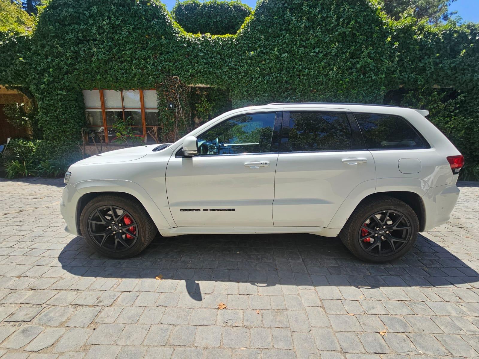 Jeep Grand Cherokee Srt8 6.4 V8 2021 70.859 km Santiago - foto 5