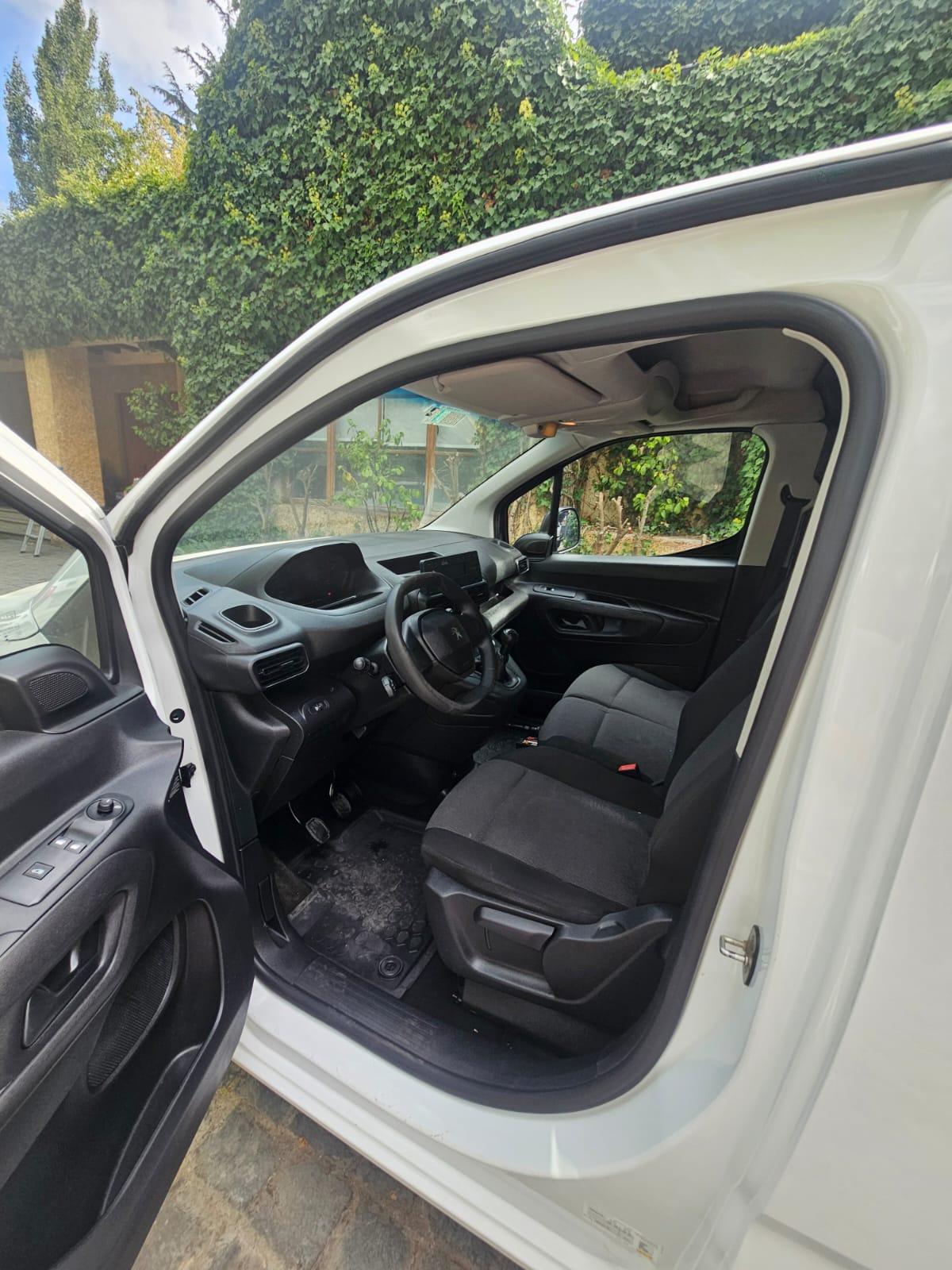 Peugeot Partner L1 1.6 HDI 2021 | Turbo Diésel | Carga Eficiente | Santiago