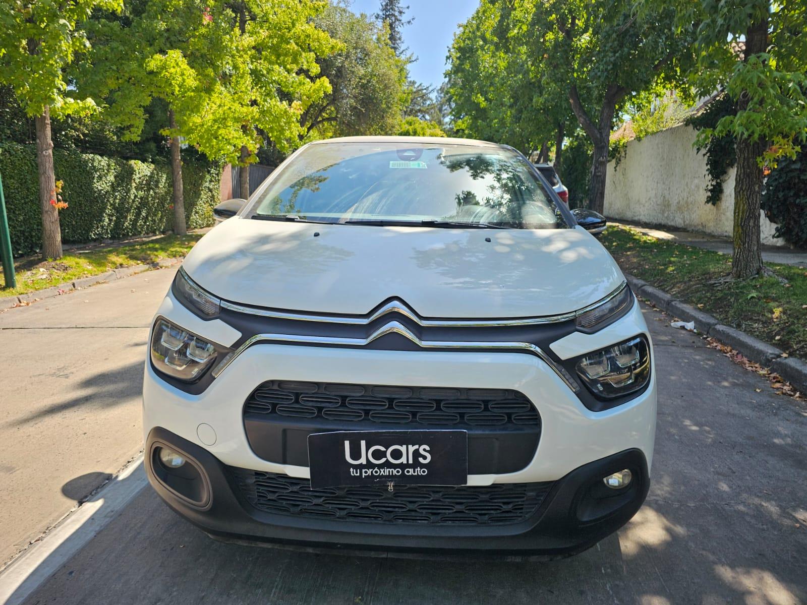 C3 Bluehdi 1.5 Diésel Manual FWD 2023 94.000 km Santiago - interior