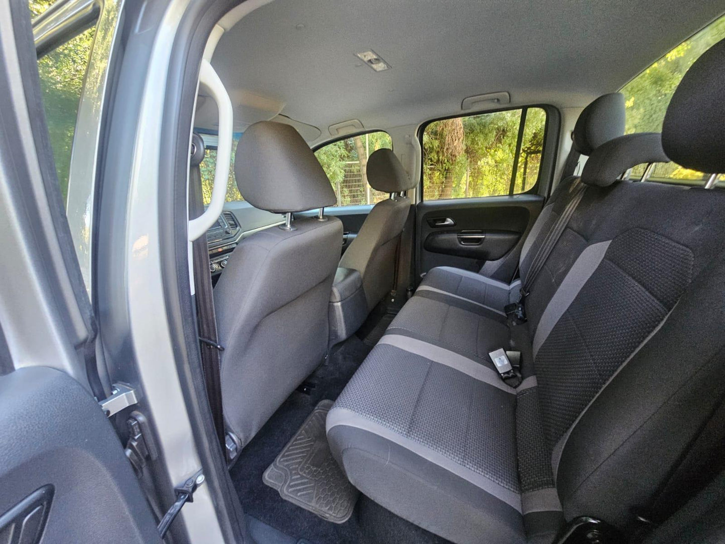 Volkswagen Amarok DC 2.0 TDI 4x4 2022 | DOHC | Transmisión Manual | Santiago