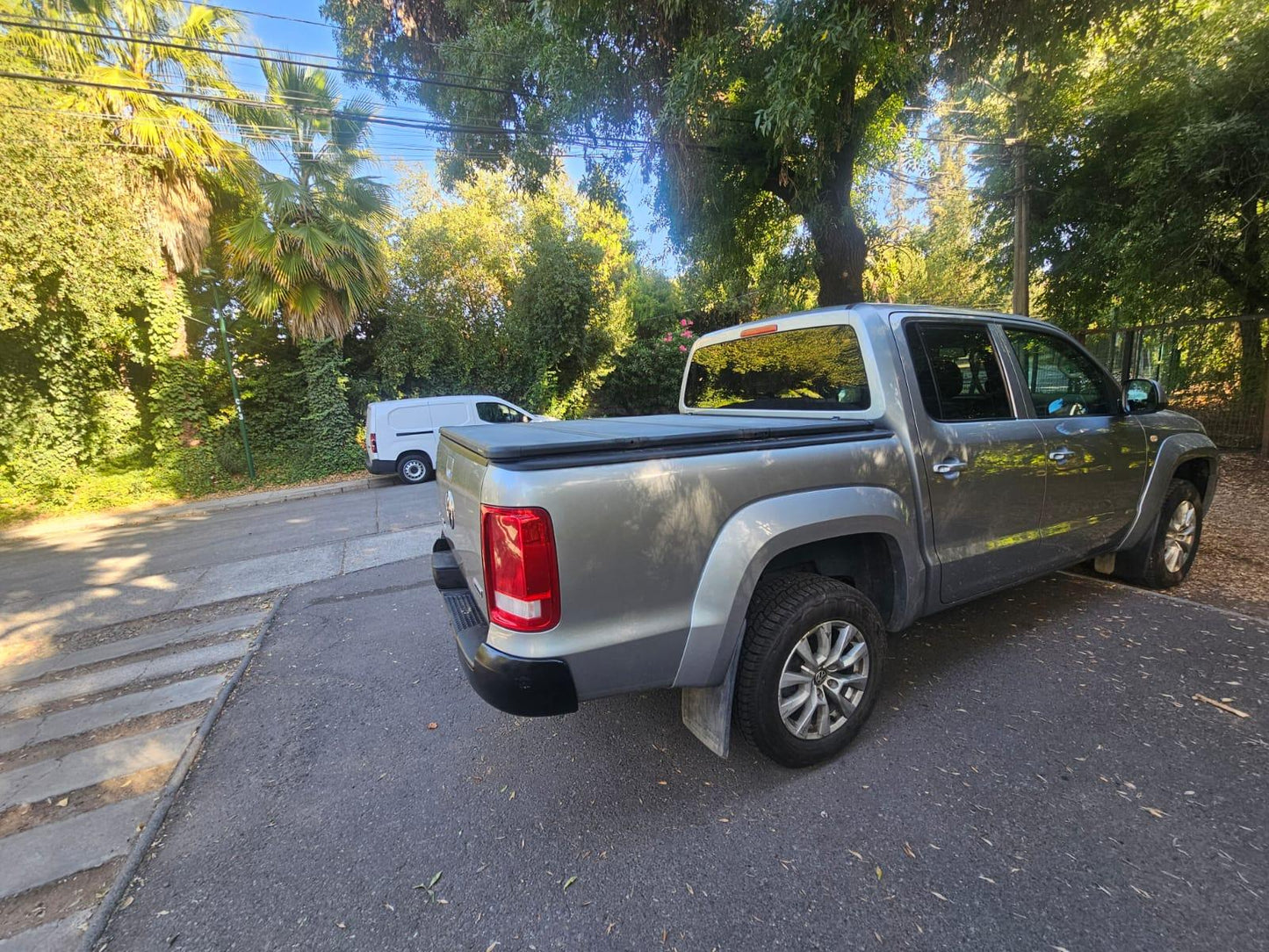 Volkswagen Amarok DC 2.0 TDI 4x4 2022 | DOHC | Transmisión Manual | Santiago