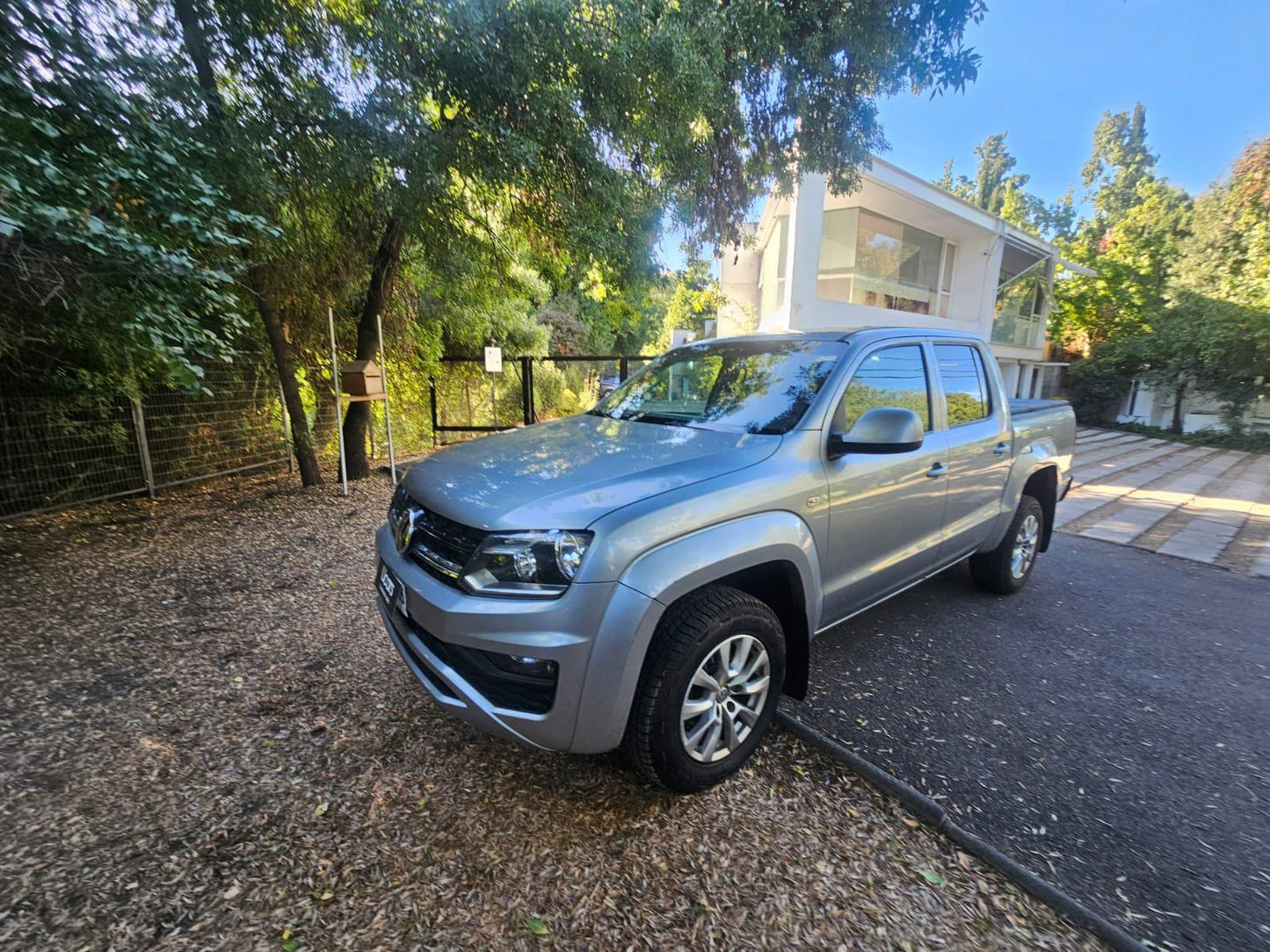 Volkswagen Amarok DC 2.0 TDI 4x4 2022 | DOHC | Transmisión Manual | Santiago