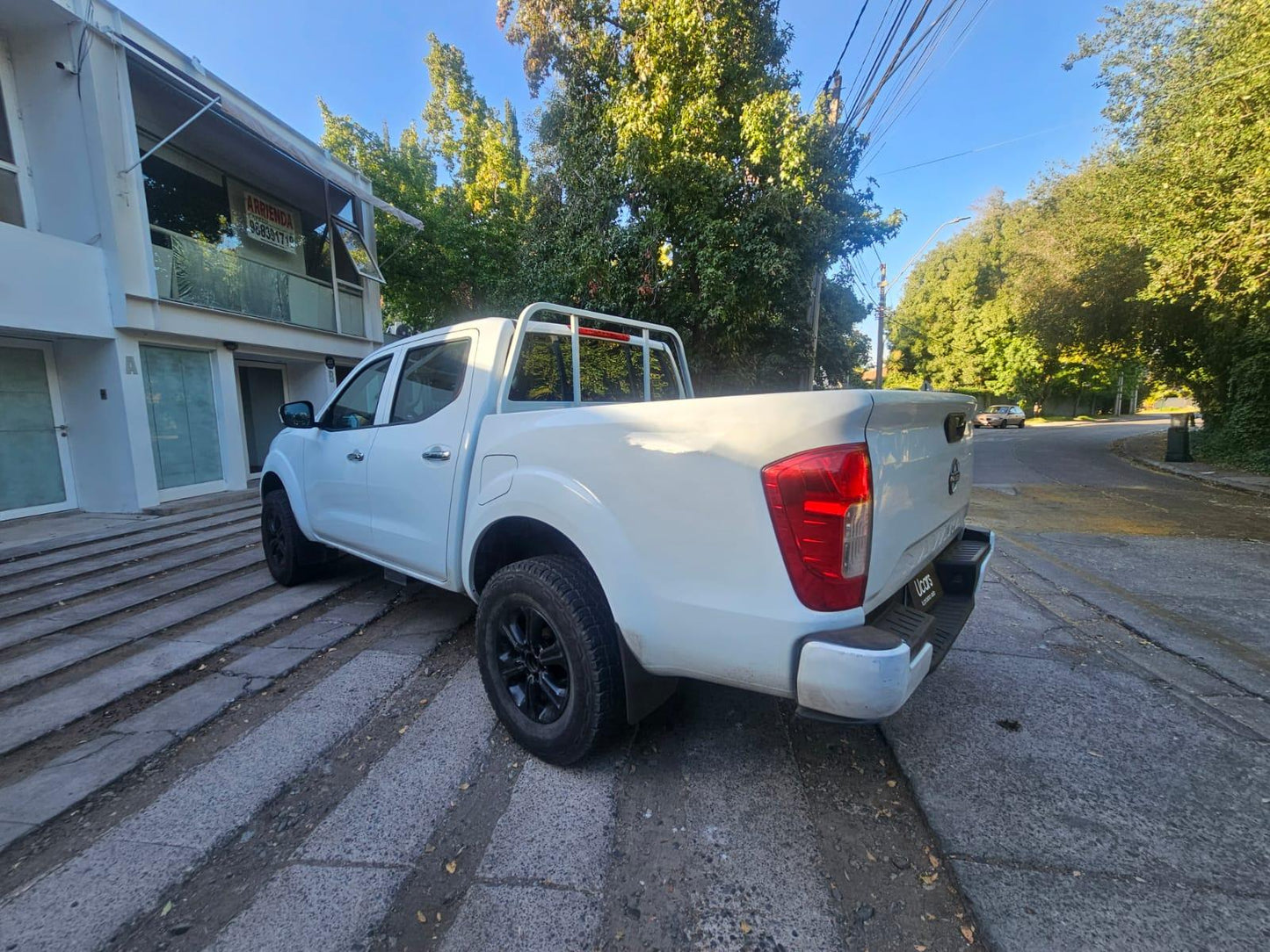 Nissan Navara DC 2.3 Diésel 2023 | 46.000 KM | Transmisión Manual | Santiago