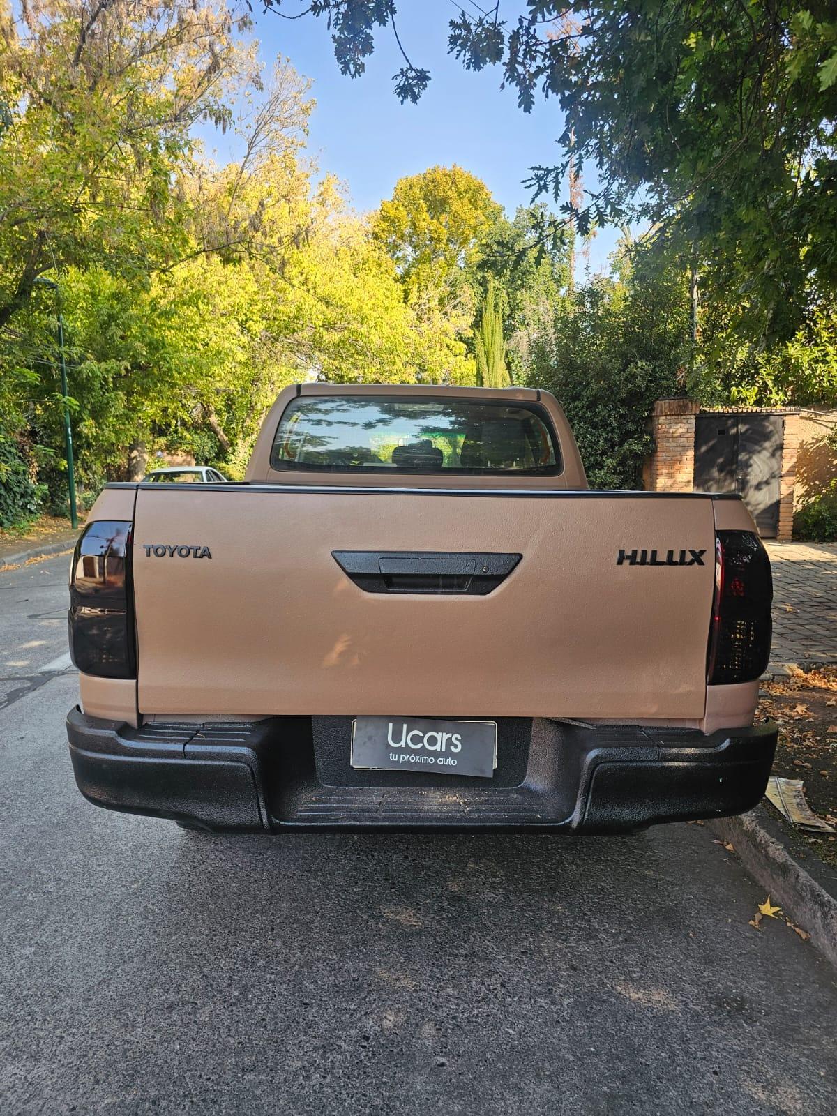 Toyota Hilux Sr 2.4 Td 4x4 2016 130.000 km Santiago - foto 13