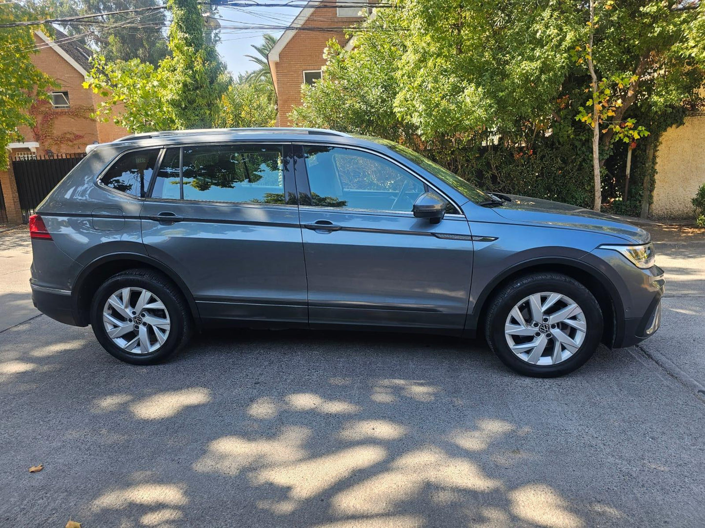 Tiguan Comfortline 1.5 Tsi Gasolina Automático 2025 Santiago - detalle exterior