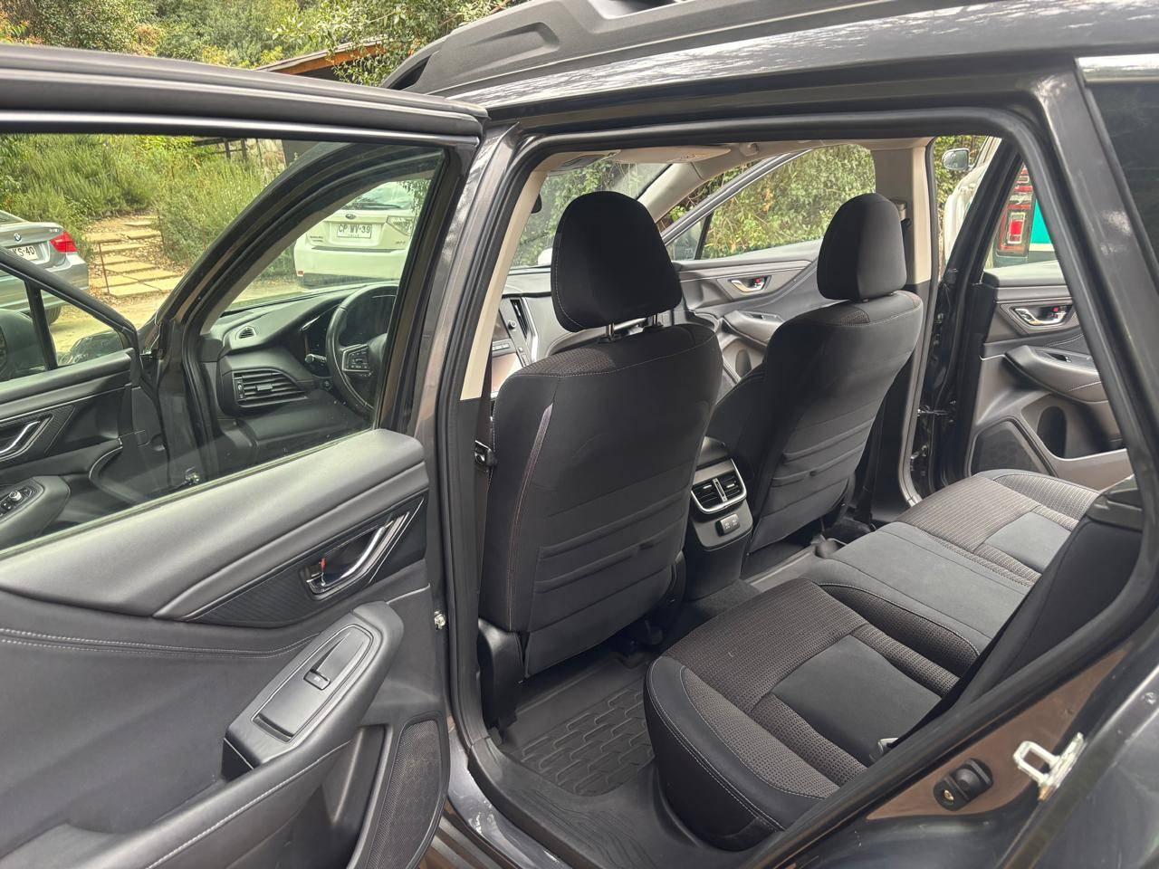 Subaru Outback 2.5i Awd 2024 50.000 km Santiago - foto 8