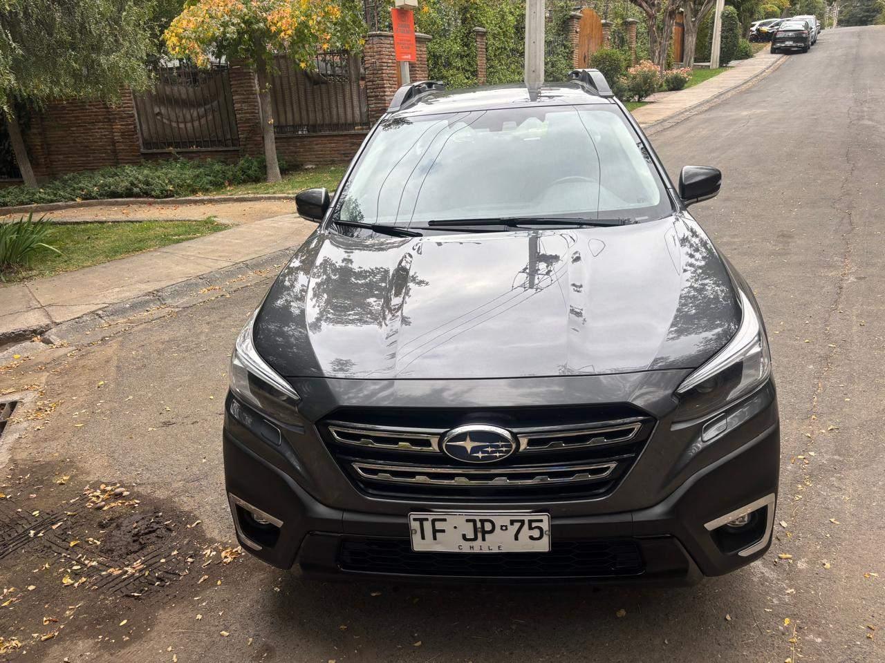Outback 2.5i Awd CVT AWD 2024 50.000 km Santiago - interior