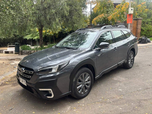 Subaru Outback 2.5i Awd 2024 50.000 km Santiago - vista exterior