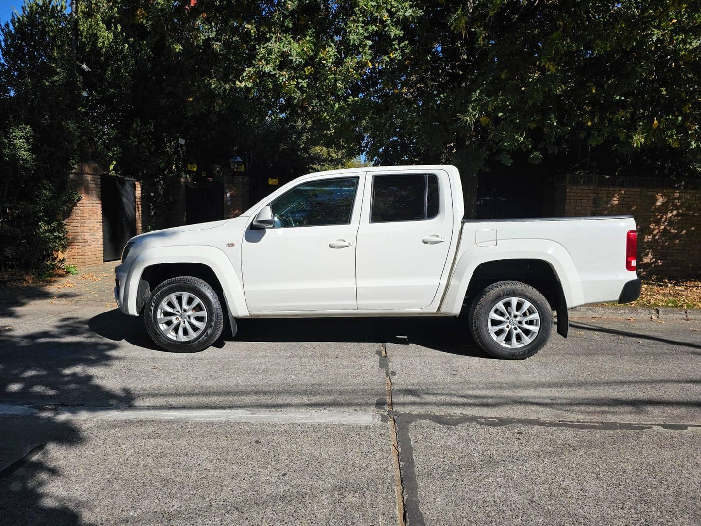 Volkswagen Amarok Trendline 4x4 2020 65.100 km Santiago - foto 9