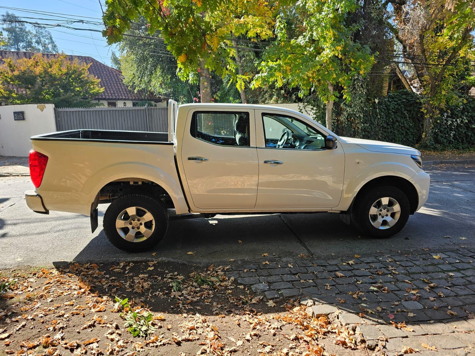 Navara Se Diésel Manual 2022 Santiago - detalle exterior
