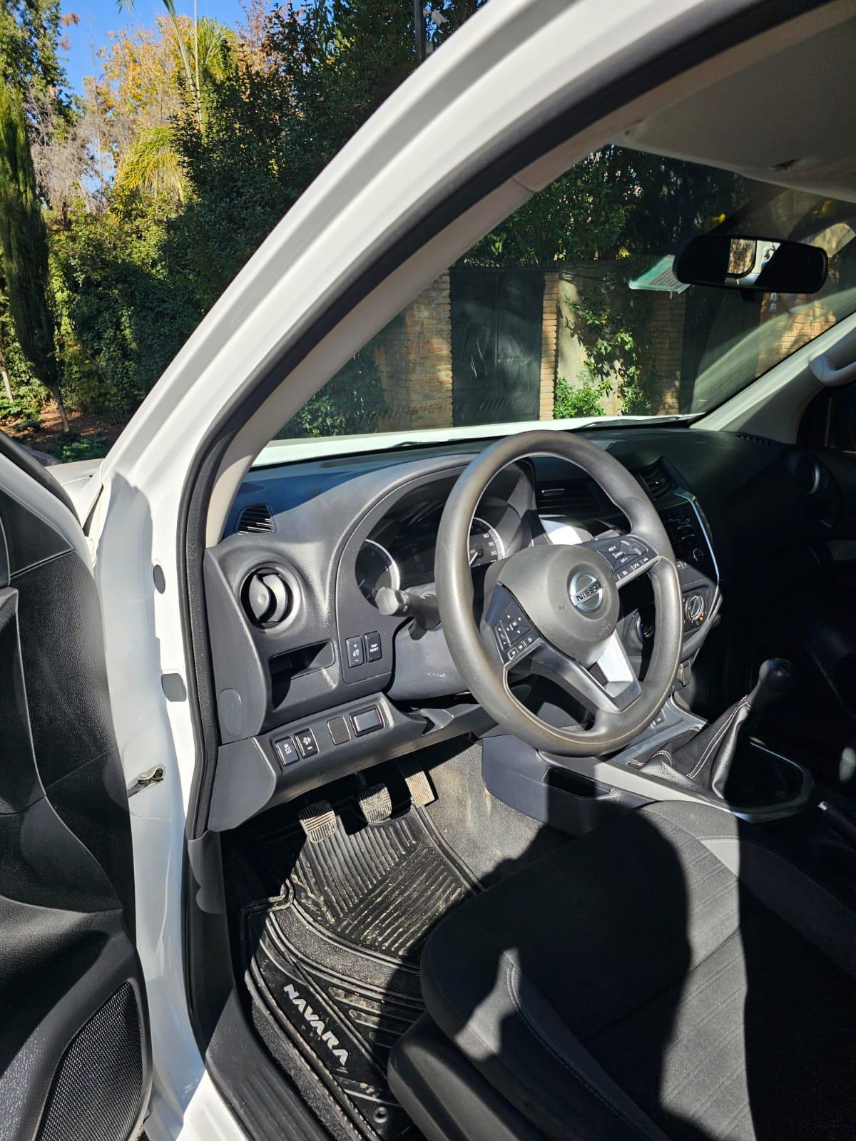 Nissan Navara Se 2022 63.320 km Santiago - foto 9