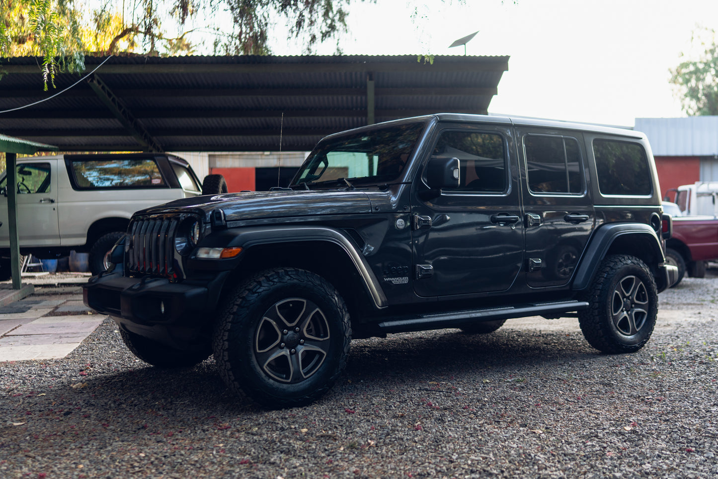 Wrangler Unlimited Sport Automático 4WD 2021 115.000 km Santiago - interior
