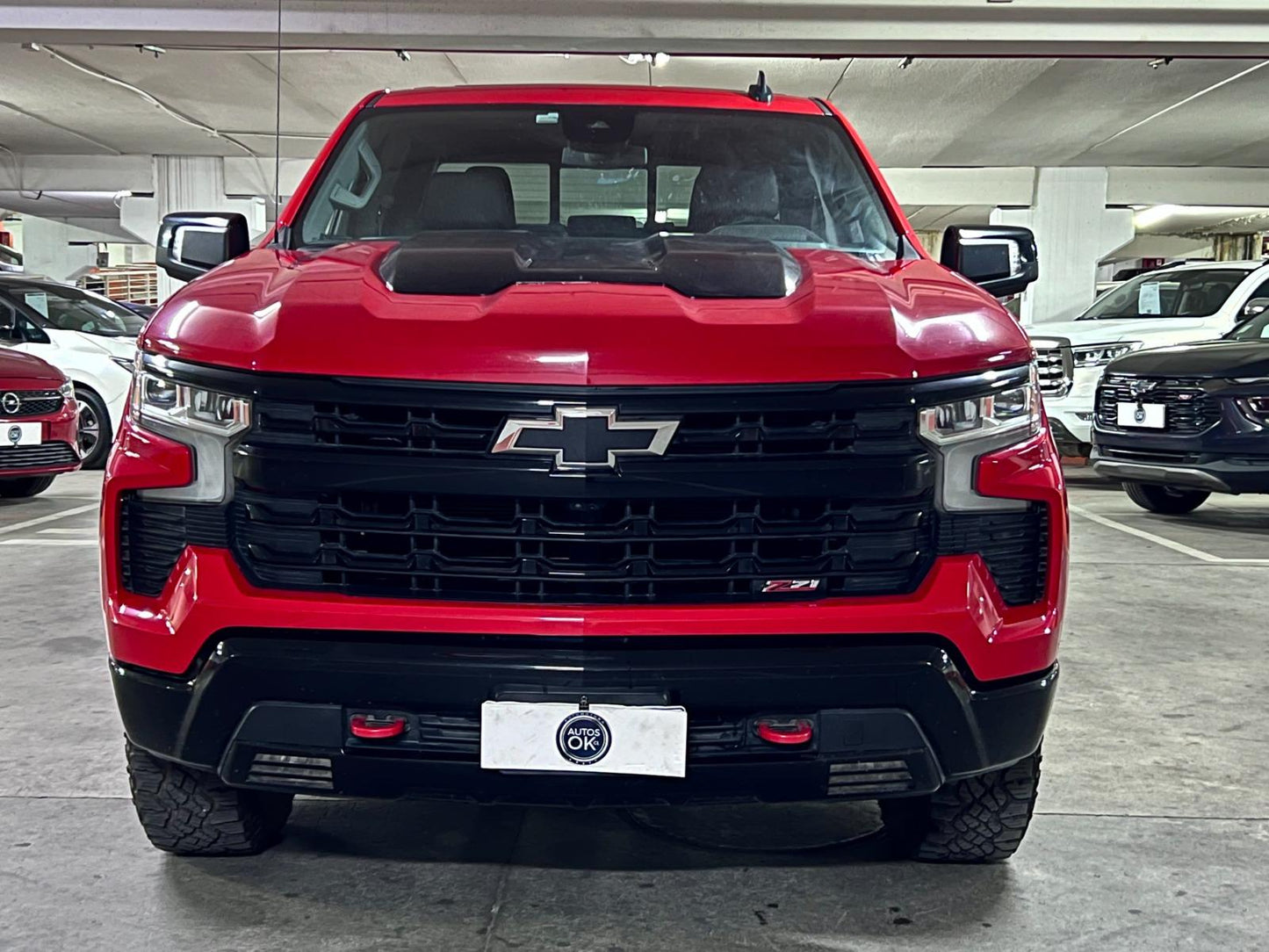Silverado Lt Trail Boss Automático 4WD 2023 47.000 km Santiago - interior