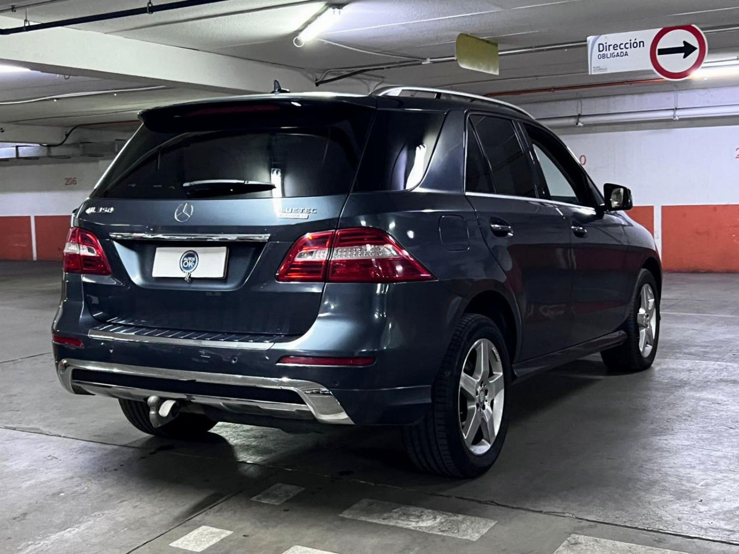 Mercedes-Benz ML 350 BlueTEC 4MATIC 2014 | Look AMG | Poder Diésel | Santiago