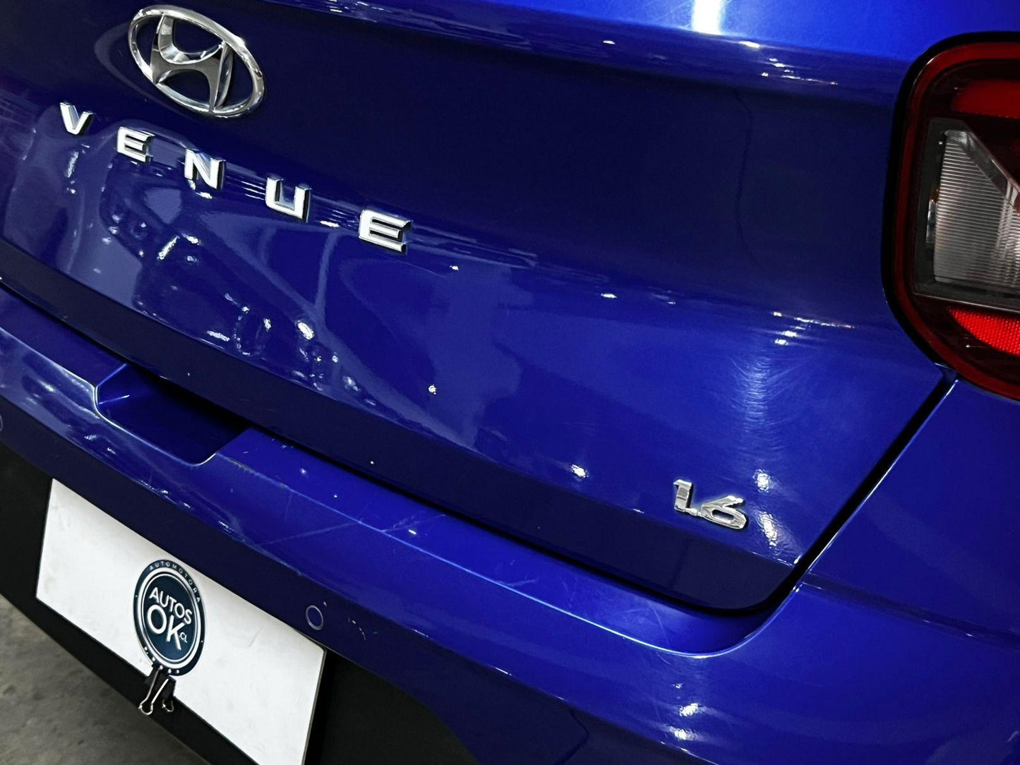Hyundai Venue Qx 1.6 At 2021 123.374 km Santiago - foto 7