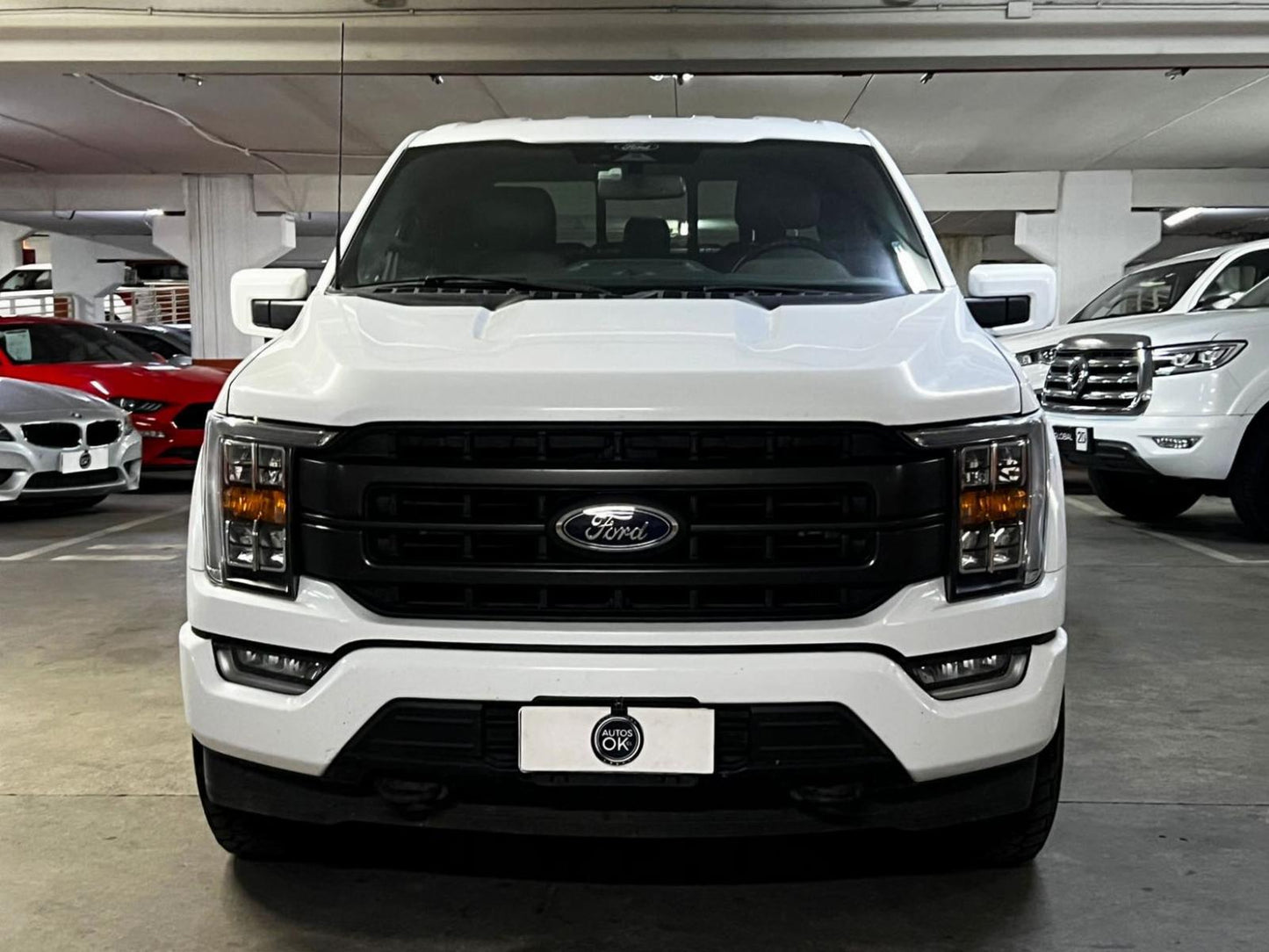 Ford F-150 Lariat Sport 5.0 V8 4x4 usada 2023 146.083 km en venta Santiago