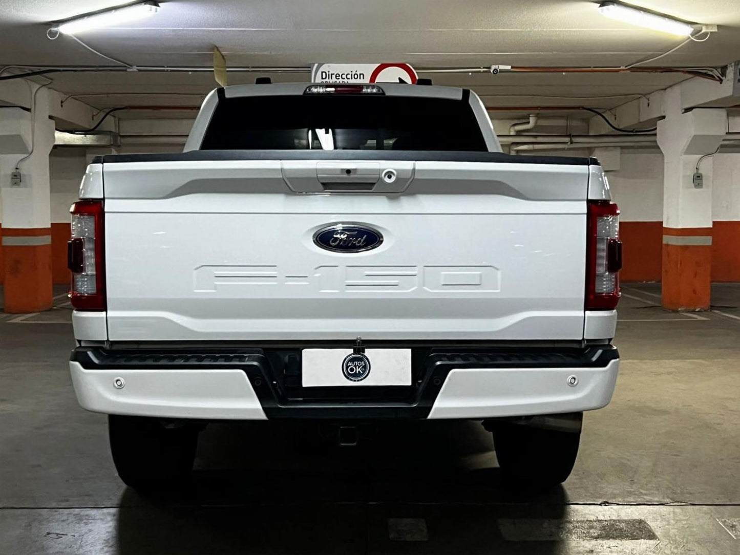 Ford F-150 Lariat Sport 5.0 V8 4x4 2023 146.083 km Santiago - foto 5