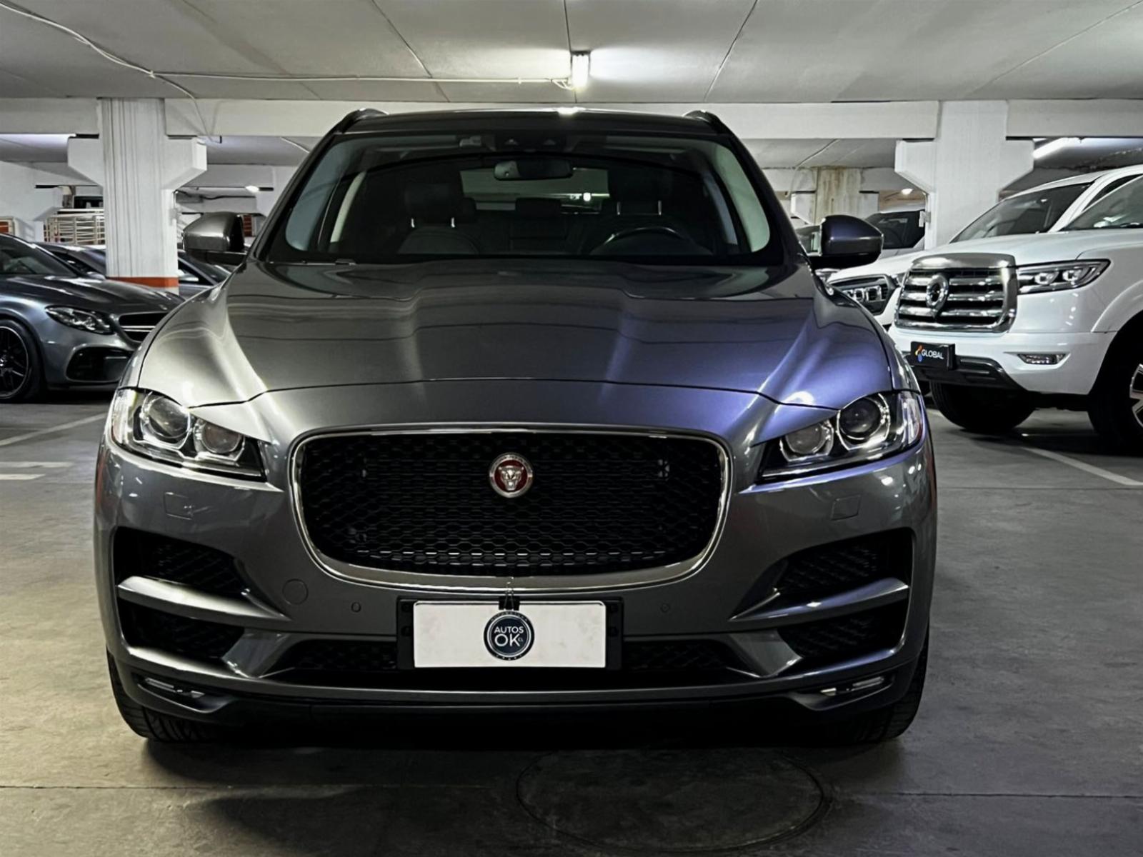 Jaguar F-Pace Prestige 2017 frente SUV premium gris oscuro