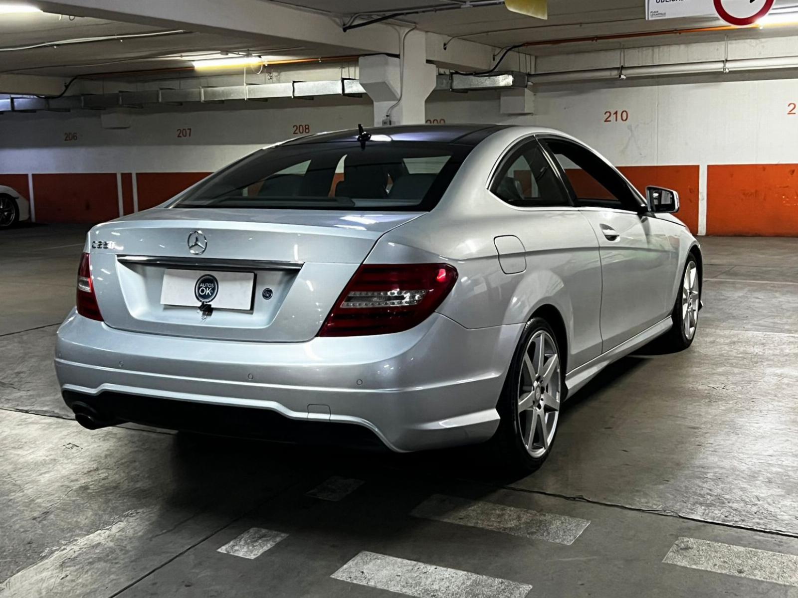 Mercedes Benz C250 Coupé 2012 187.302 km Santiago - foto 6