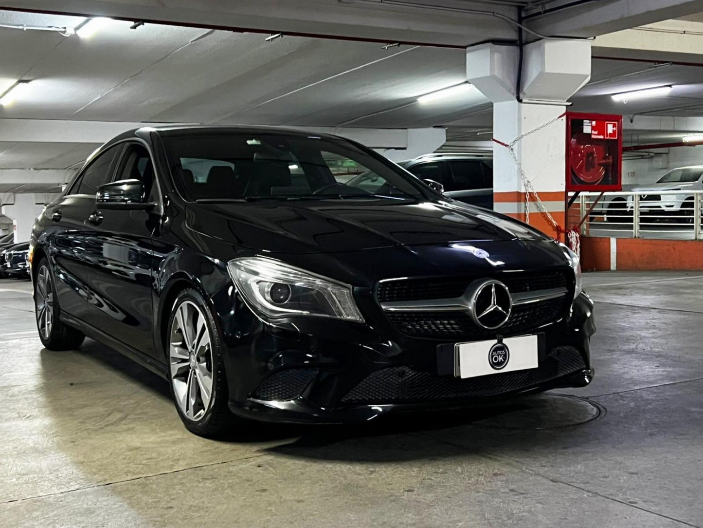Mercedes-Benz CLA 180 1.6 Turbo 2016 | Diseño Coupé | Tecnología Alemana | Santiago