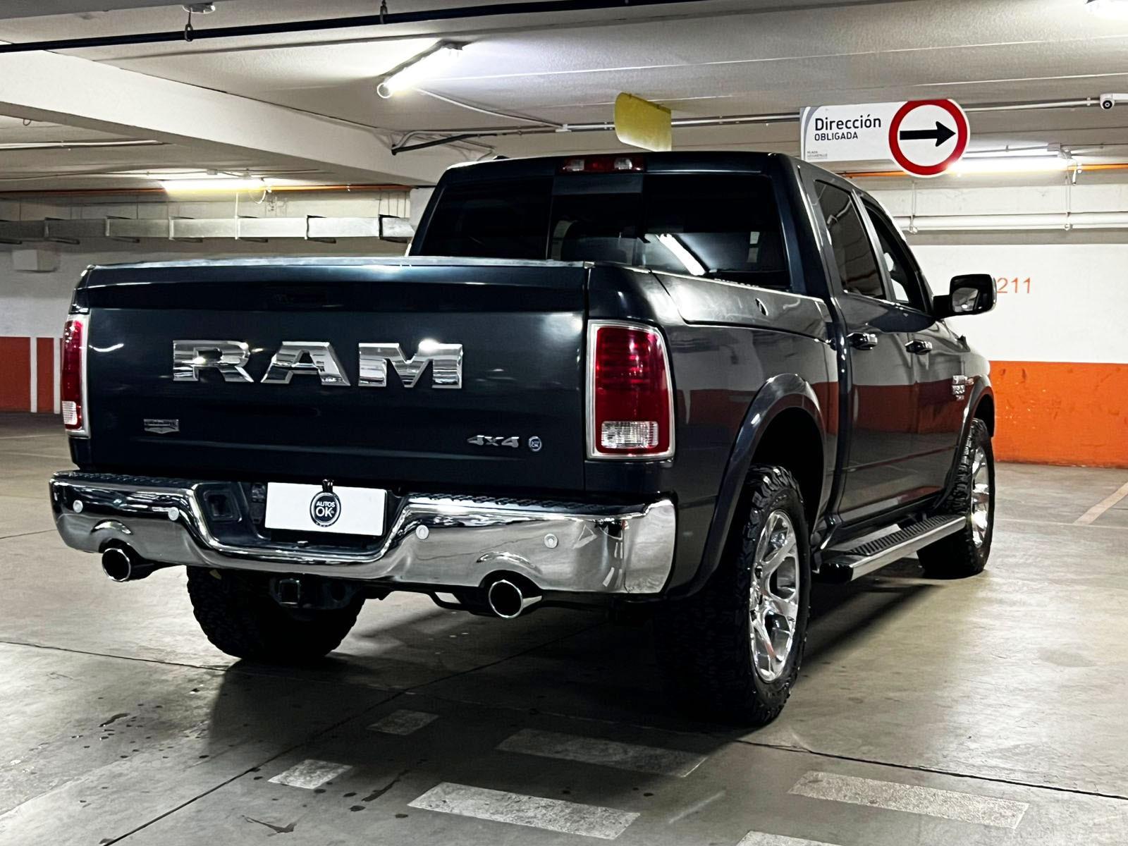 1500 Laramie 3.0 Ecodiesel 4x4 Diésel Automático 2020 Santiago - detalle exterior