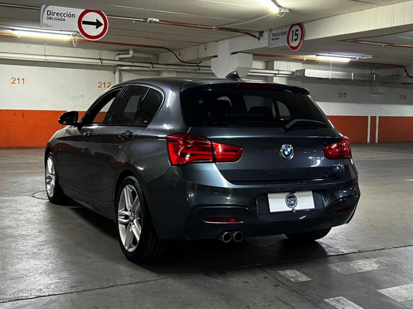 BMW 120i Sport LCI 2.0 Turbo 2017 | Tracción Trasera | Facelift LCI | Santiago