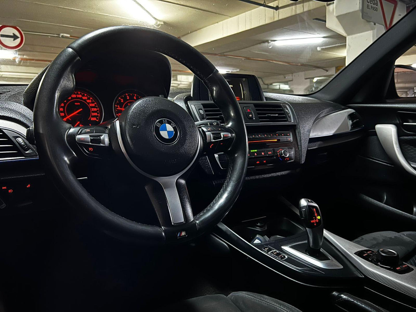 BMW 120i Sport LCI 2.0 Turbo 2017 | Tracción Trasera | Facelift LCI | Santiago