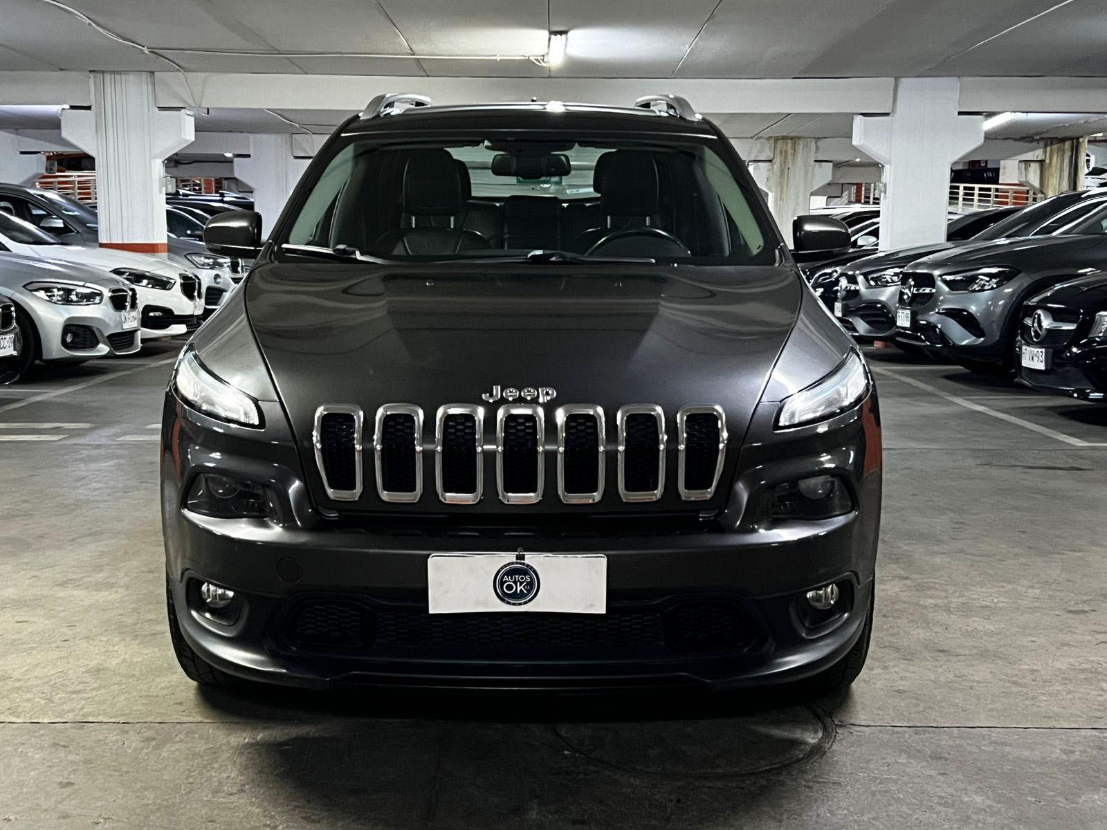 Jeep Cherokee Limited usada 2018 103.739 km en venta Santiago