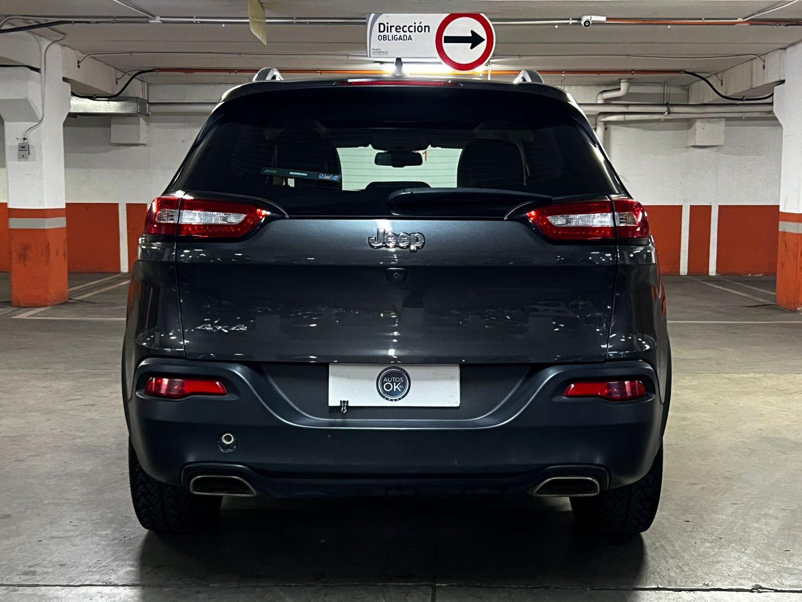 Jeep Cherokee Limited 2018 103.739 km Santiago - foto 5