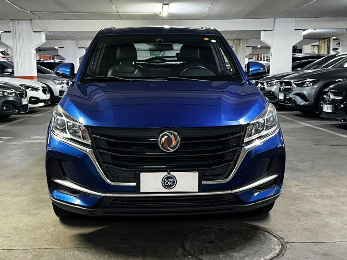 500 Suv Manual FWD 2022 44.345 km Santiago - interior