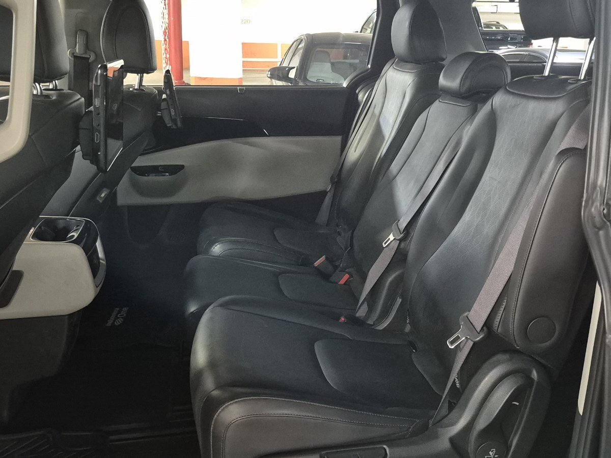 Kia Carnival Ex 2.2 2024 35.600 km Santiago - foto 10