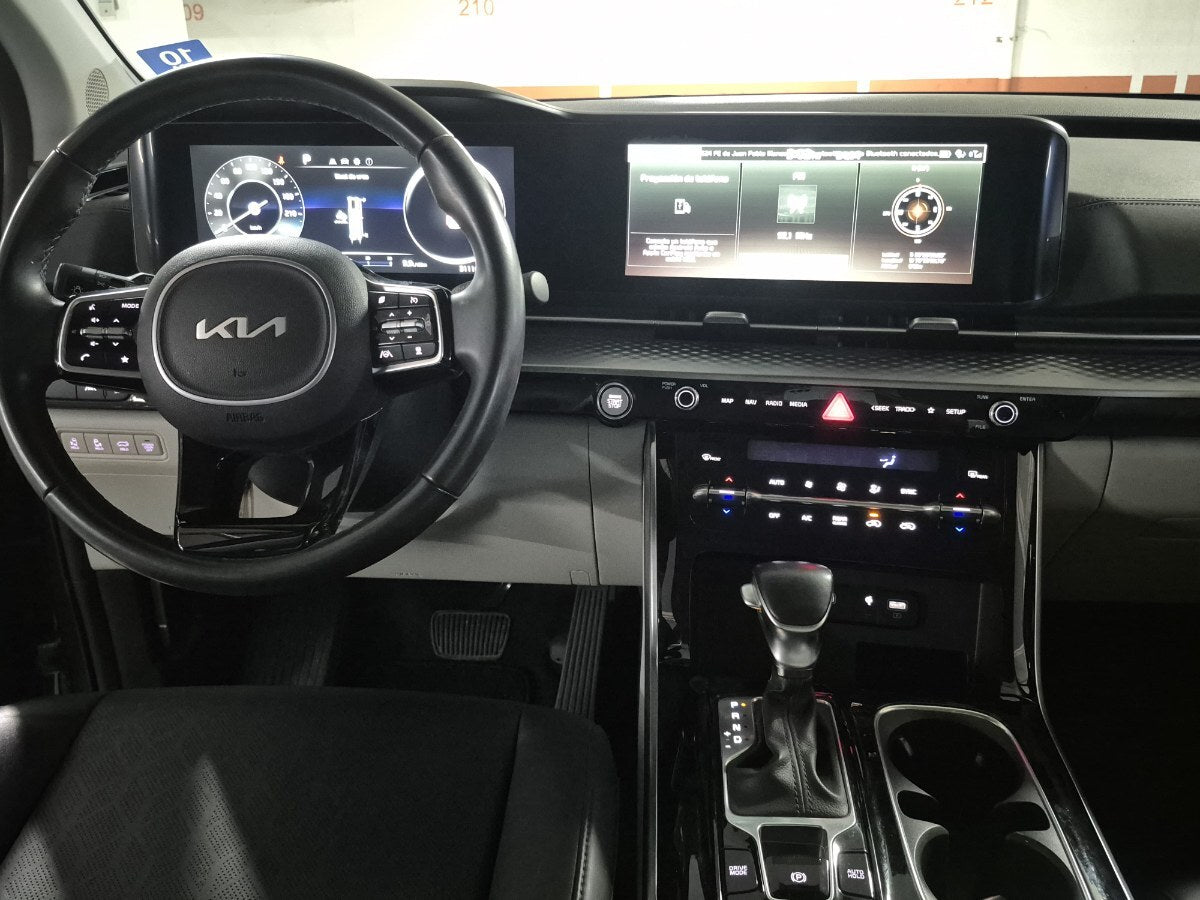Kia Carnival Ex 2.2 2024 35.600 km Santiago - foto 5