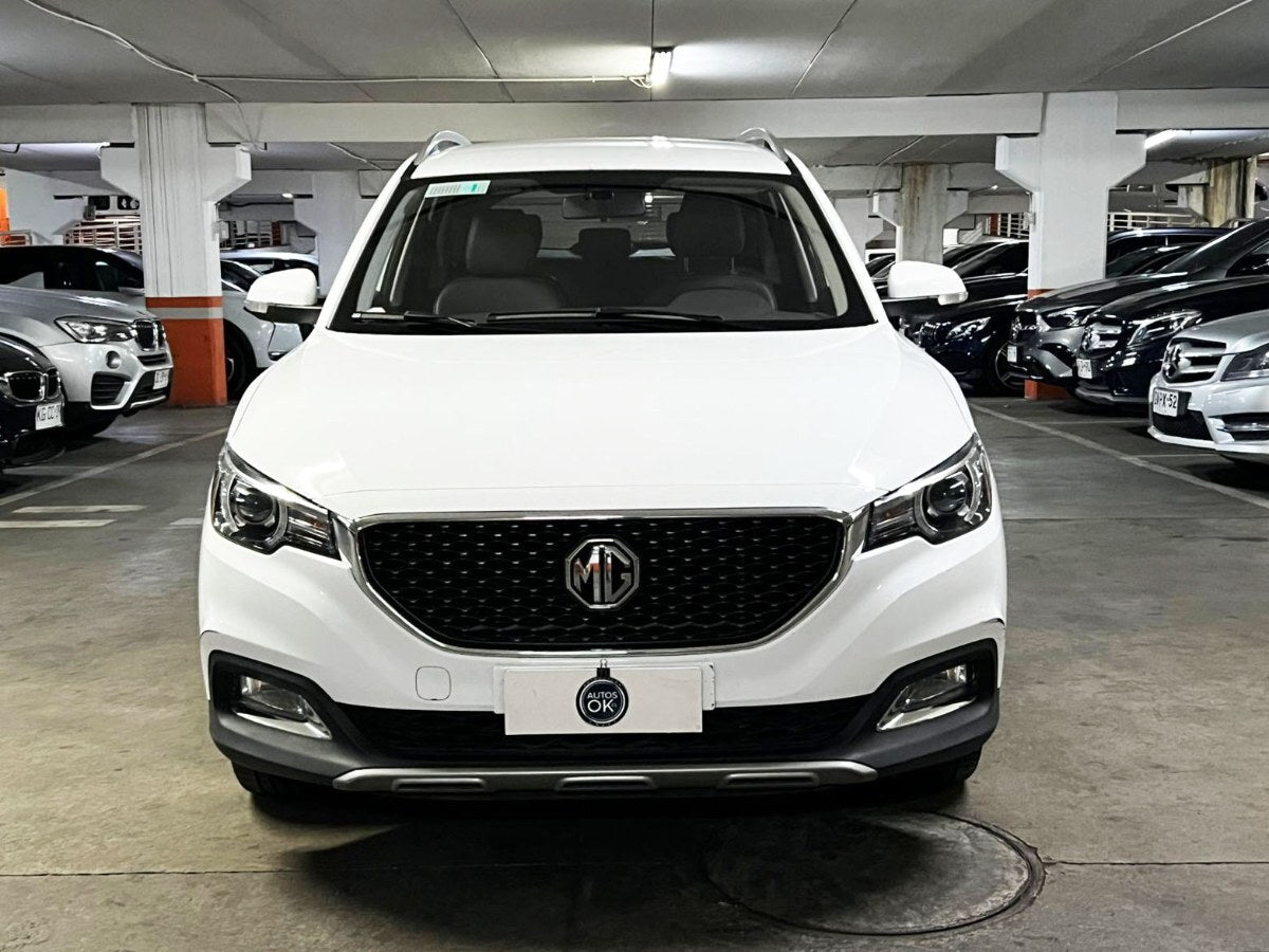 Zs  Manual FWD 2023 31.989 km Santiago - interior