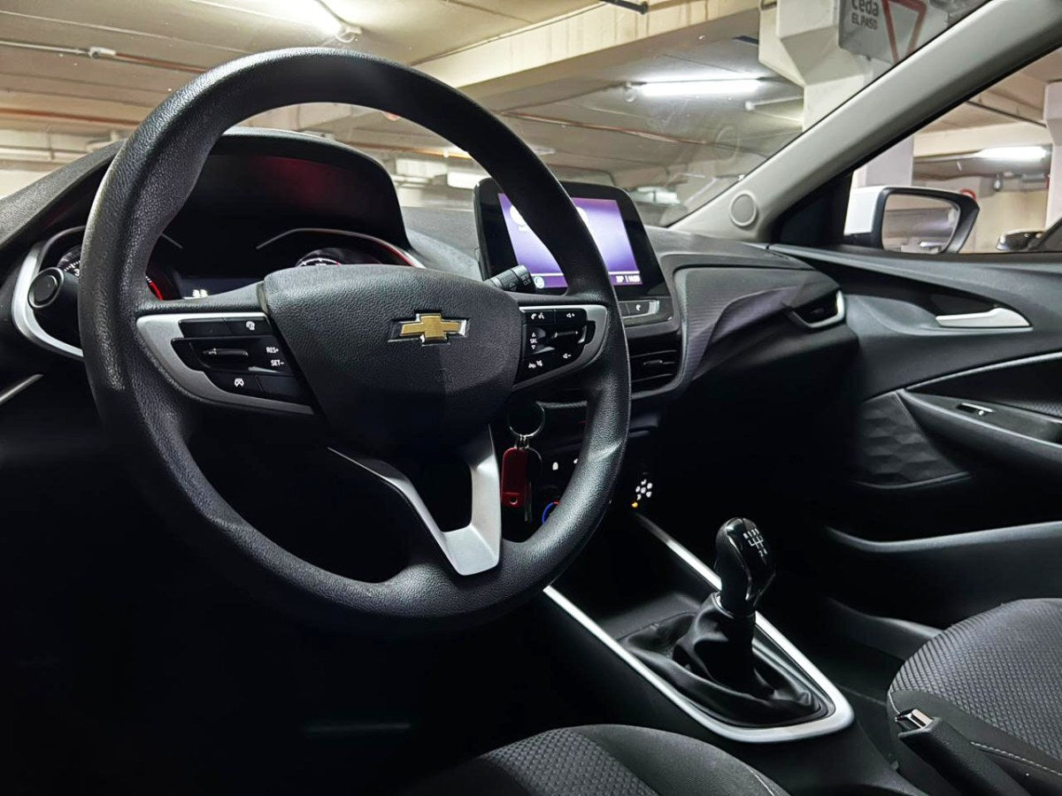 Chevrolet  Onix Lt 1.0 Turbo Mt 2023 28.721 km Santiago - foto 9