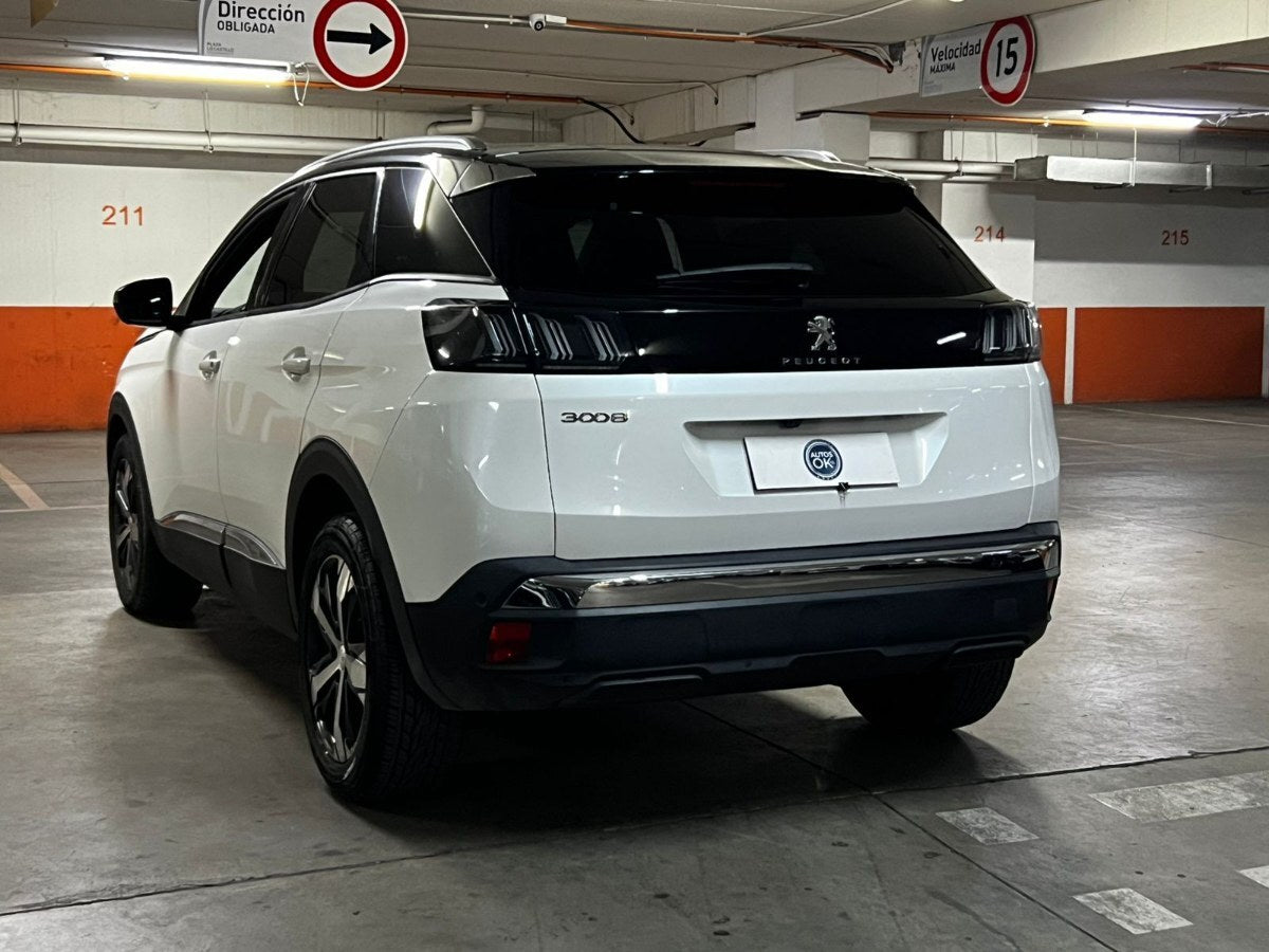 Peugeot 3008 Allure Pack 1.6 At 2024 35.040 km Santiago - foto 6