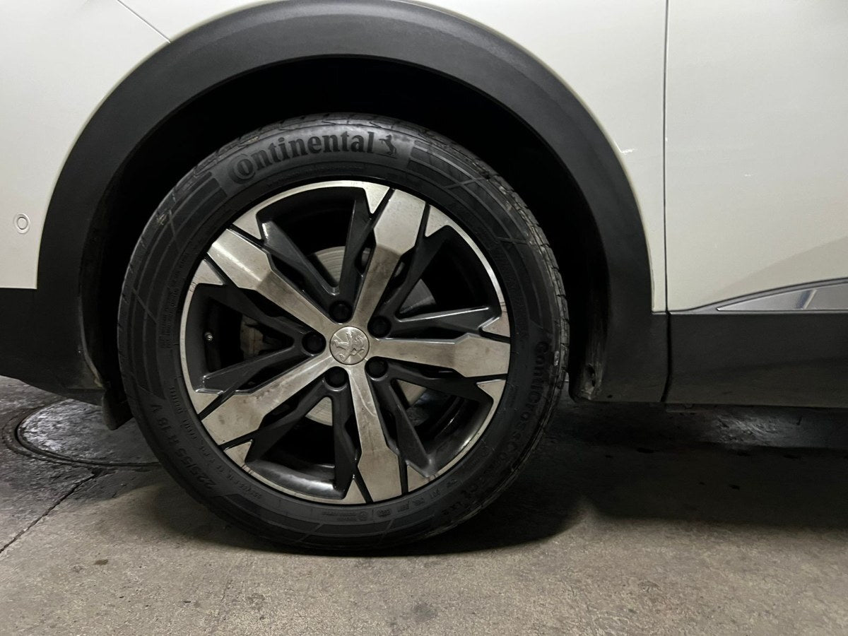 Peugeot 3008 Allure Pack 1.6 At 2024 35.040 km Santiago - foto 8